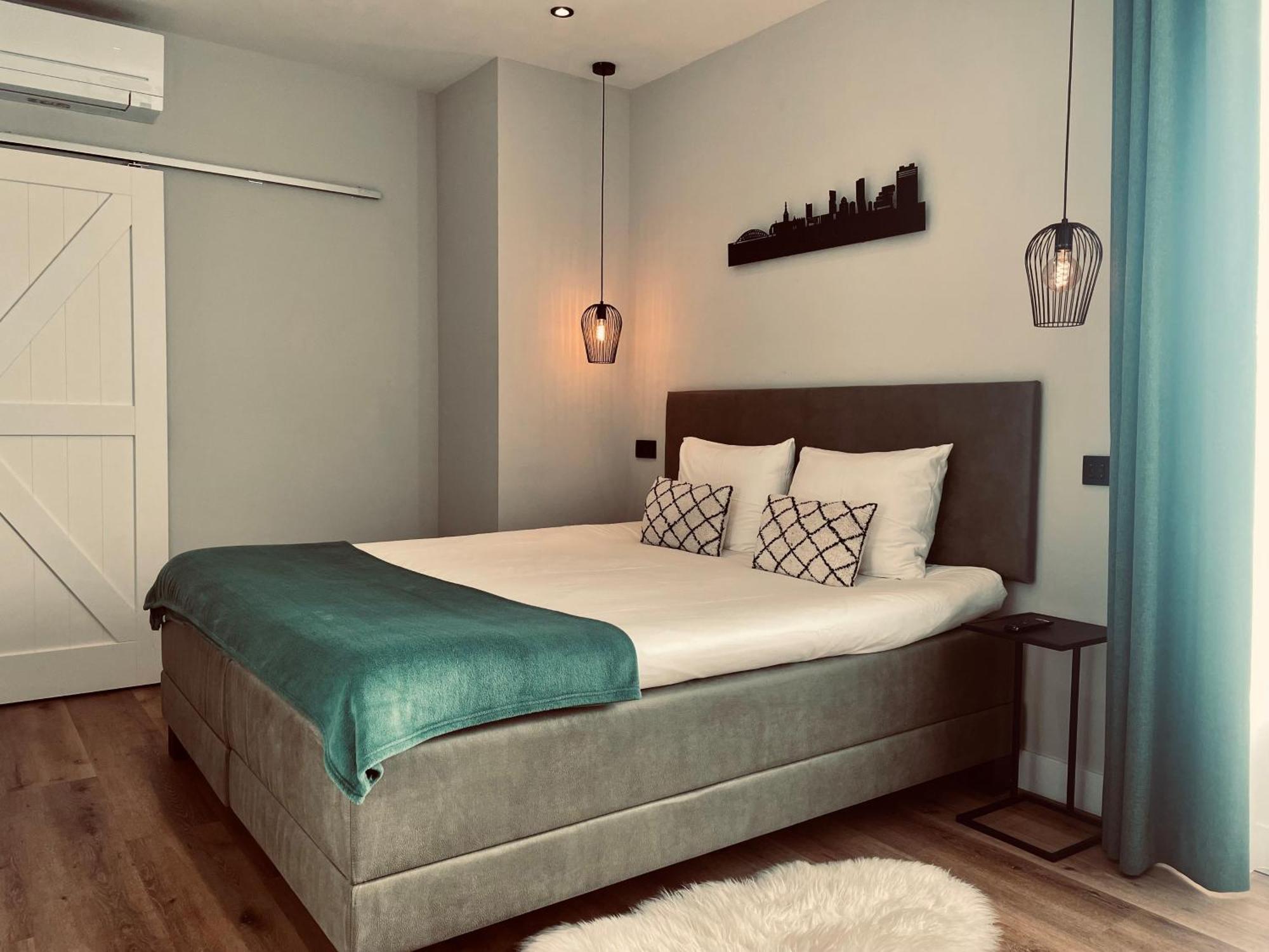 Standard Double Room,1544221270:JPEG